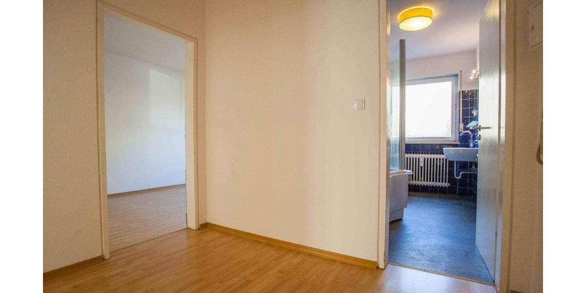 Etagenwohnung Erlangen Sieglitzhof - 2 Zimmer, 63 m&sup2;, 242.000&euro; | Angebot:25771732