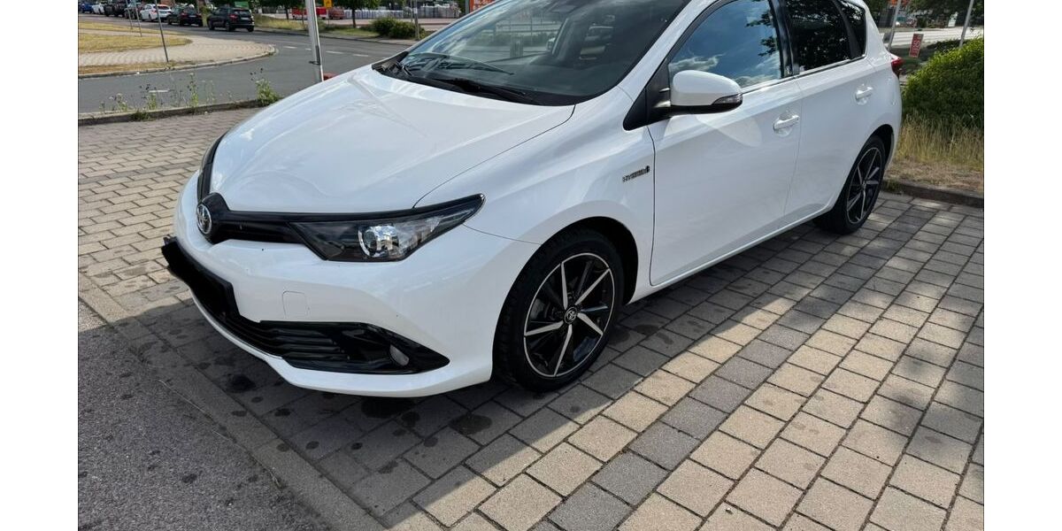 Toyota Auris 50.000 km 15.900 &euro; Roth 91154