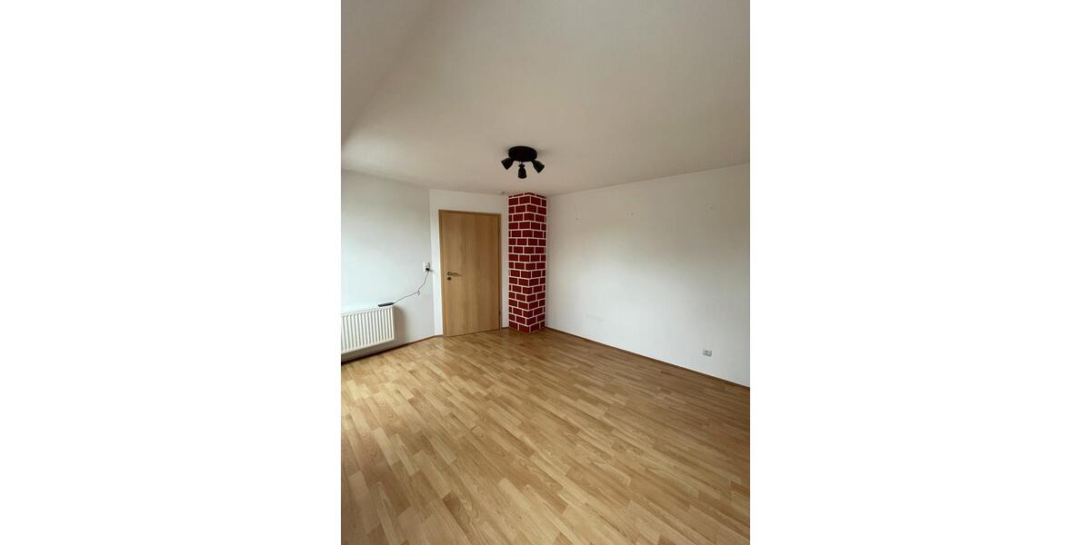 Dachgeschoßwohnung Lauf an der Pegnitz - 3 Zimmer, 111 m&sup2;, 369.000&euro; | Angebot:25280887