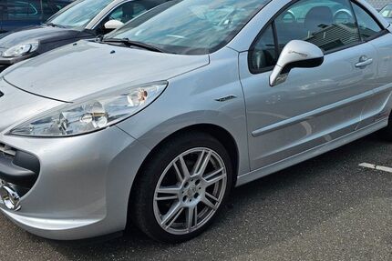 Peugeot 207 83.127 km 4.570 &euro; Fürth 90763
