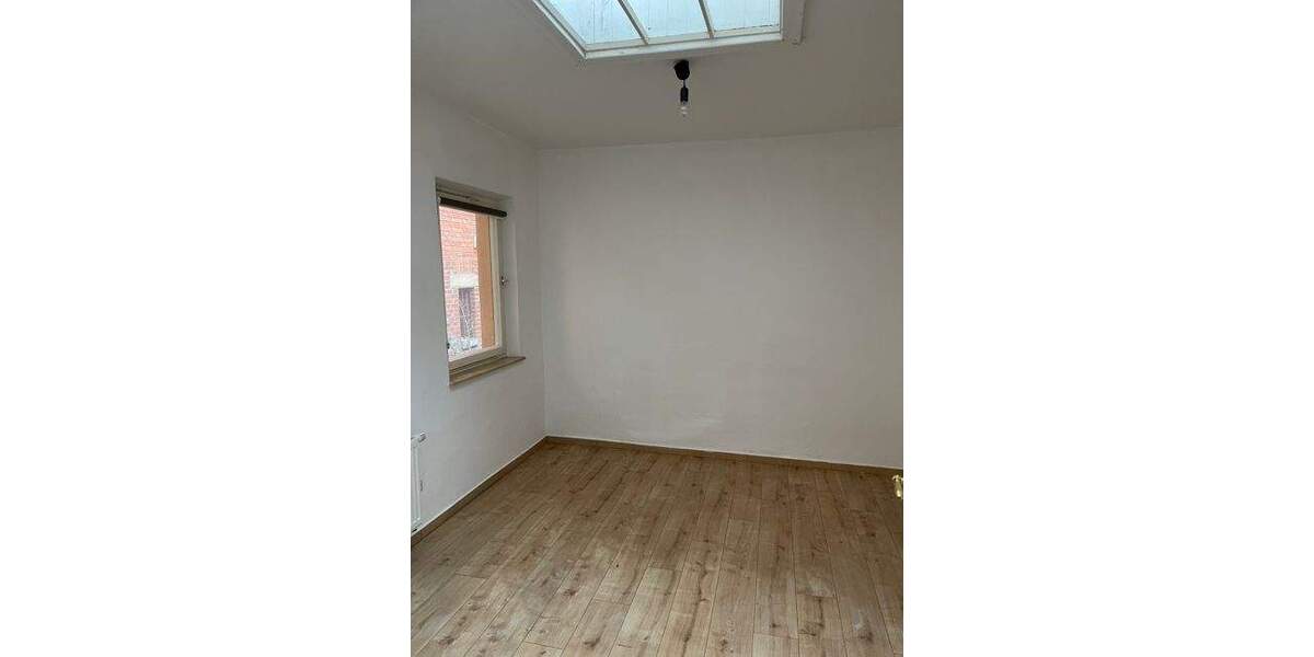 Etagenwohnung Fürth Innenstadt - 3 Zimmer, 130 m&sup2;, 1.300&euro; | Angebot:25705384