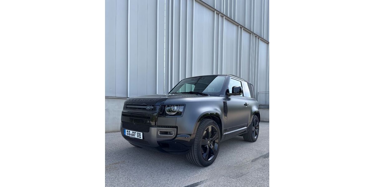 Land Rover Defender 19.500 km 96.900 &euro; Schwabach 91126