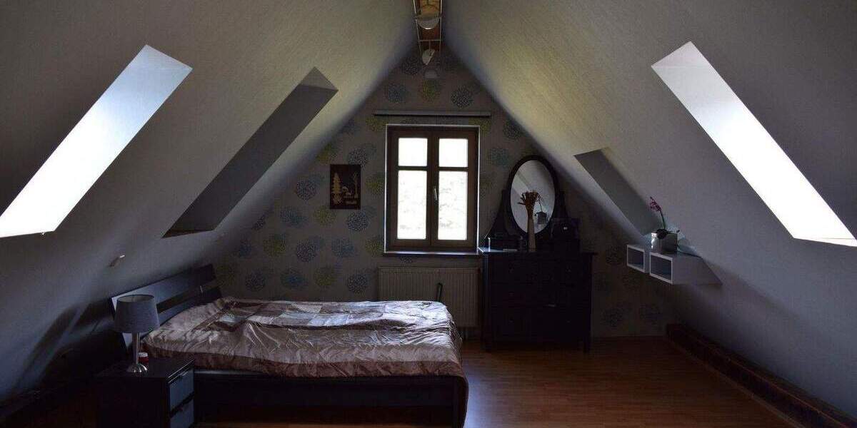 Einfamilienhaus Oberreichenbach - 1 Zimmer, 450 m&sup2;, 1.195.000&euro; | Angebot:25751713