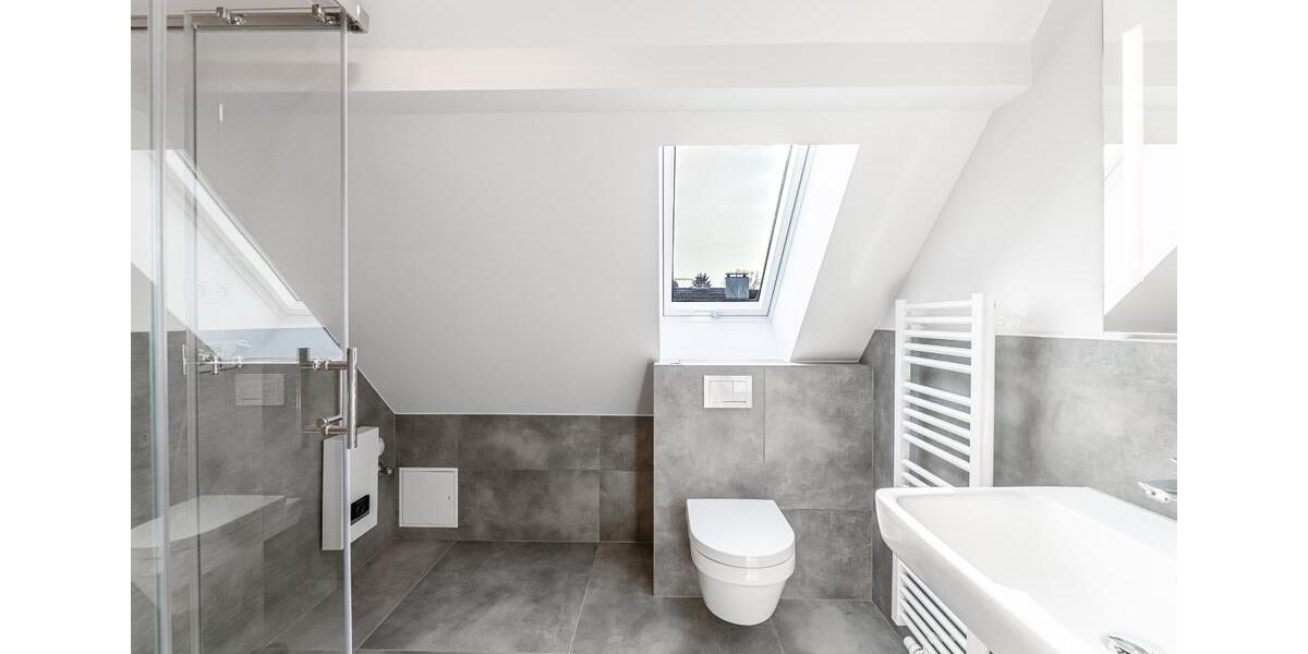 Dachgeschoßwohnung Nürnberg Erlenstegen - 1 Zimmer, 33 m&sup2;, 740&euro; | Angebot:25973432