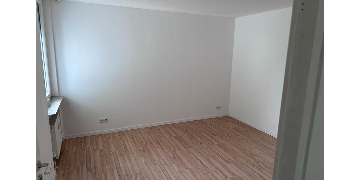 Etagenwohnung Nürnberg Gaismannshof - 3 Zimmer, 72 m&sup2;, 1.050&euro; | Angebot:25351660