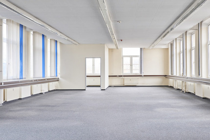 Gewerbeobjekt Nürnberg Hasenbuck - 8&euro; | Angebot:23806032