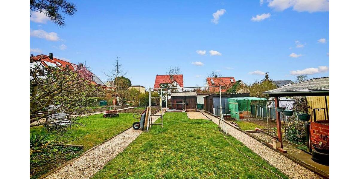 Einfamilienhaus Heroldsberg - 8 Zimmer, 190 m&sup2;, 535.000&euro; | Angebot:26641790
