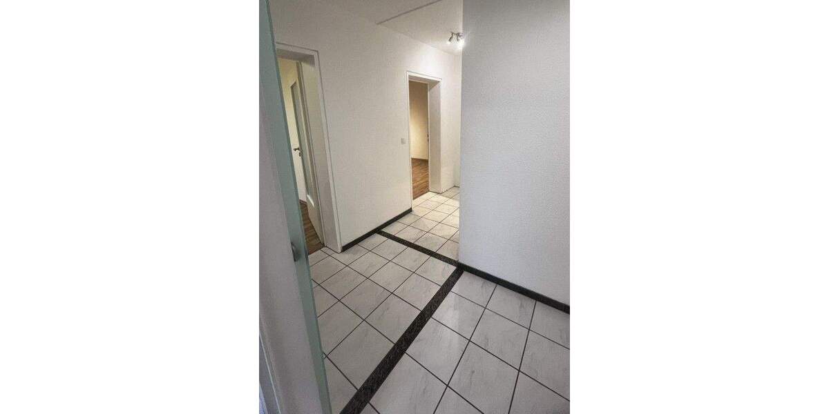 Etagenwohnung Spardorf - 2 Zimmer, 63 m&sup2;, 199.000&euro; | Angebot:25704397