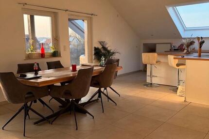 Wohnung Oberreichenbach - 2 Zimmer, 130 m&sup2;, 1.500&euro; | Angebot:25598849