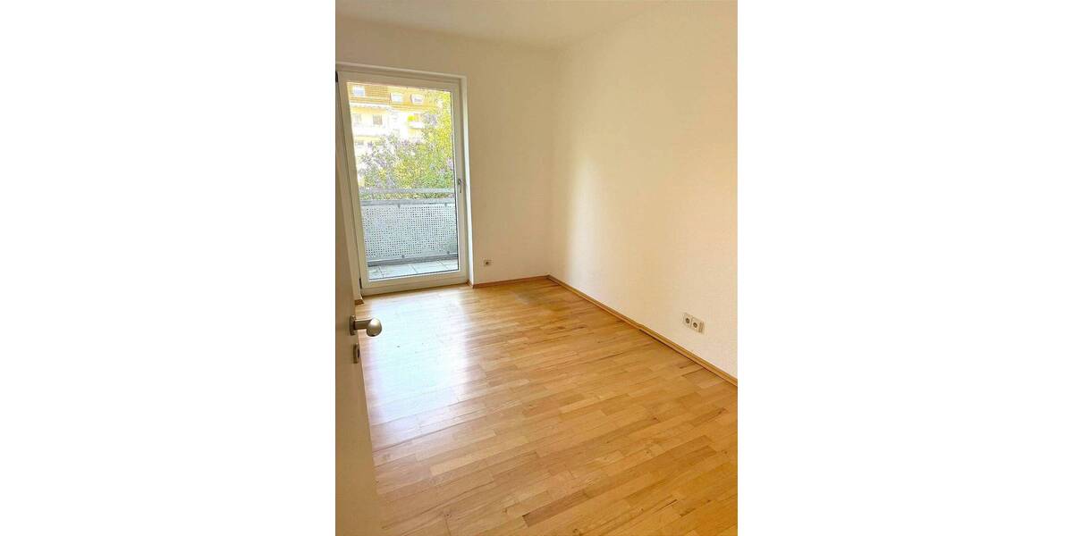 Etagenwohnung Nürnberg Maxfeld - 3 Zimmer, 93 m&sup2;, 1.220&euro; | Angebot:26674881