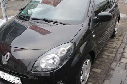 Renault Twingo 90.000 km 2.999 &euro; Nürnberg 90431