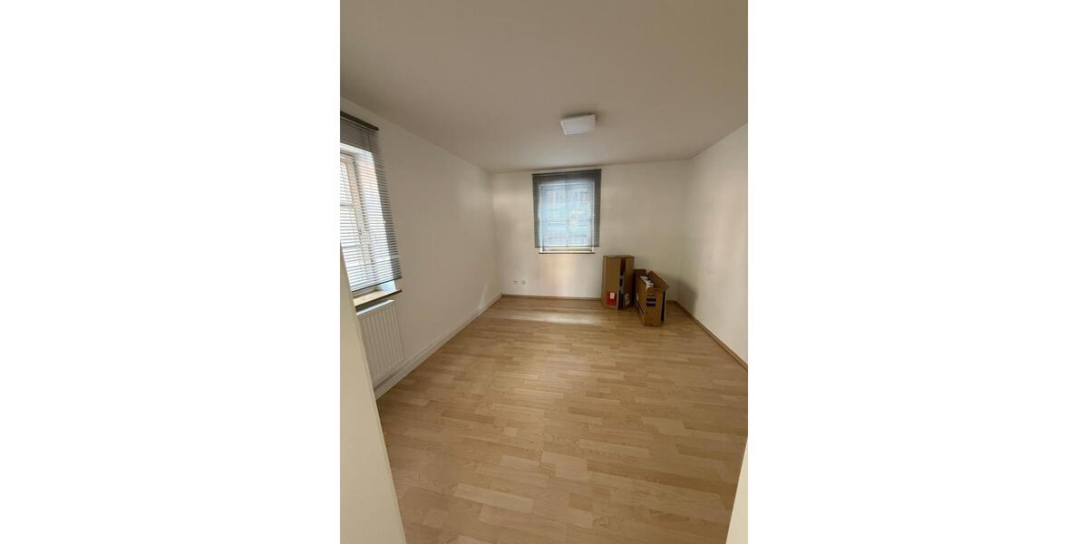 Gewerbeobjekt Neustadt an der Aisch - 700&euro; | Angebot:24739475