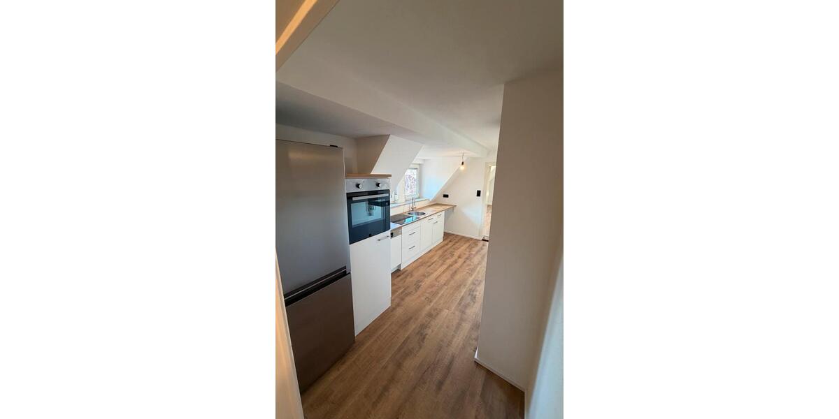 Dachgeschoßwohnung Windsbach - 2 Zimmer, 61 m&sup2;, 850&euro; | Angebot:25947998