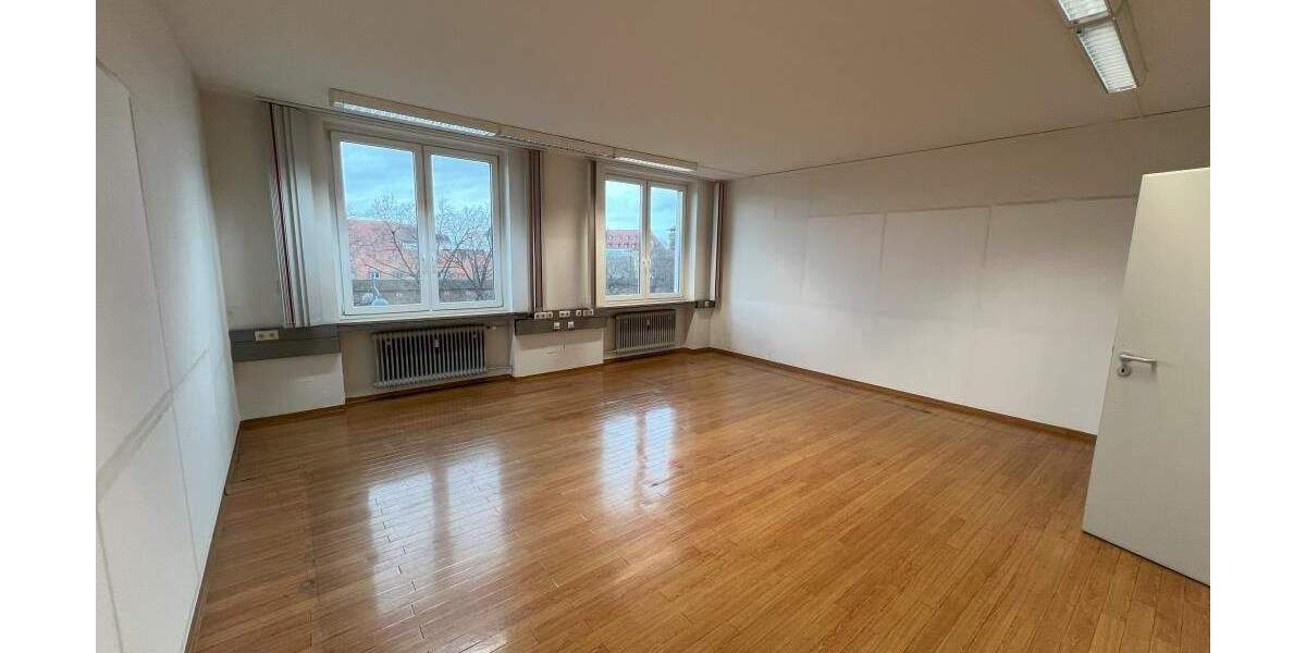 Gewerbeobjekt Nürnberg Tafelhof - 1 Zimmer, 339 m&sup2;, 3.322&euro; | Angebot:25781311
