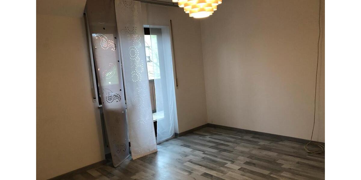 Dachgeschoßwohnung Herzogenaurach - 3 Zimmer, 76 m&sup2;, 305.000&euro; | Angebot:26236061