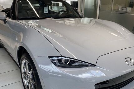 Mazda MX-5 1.212 km 32.490 &euro; Zirndorf 90513