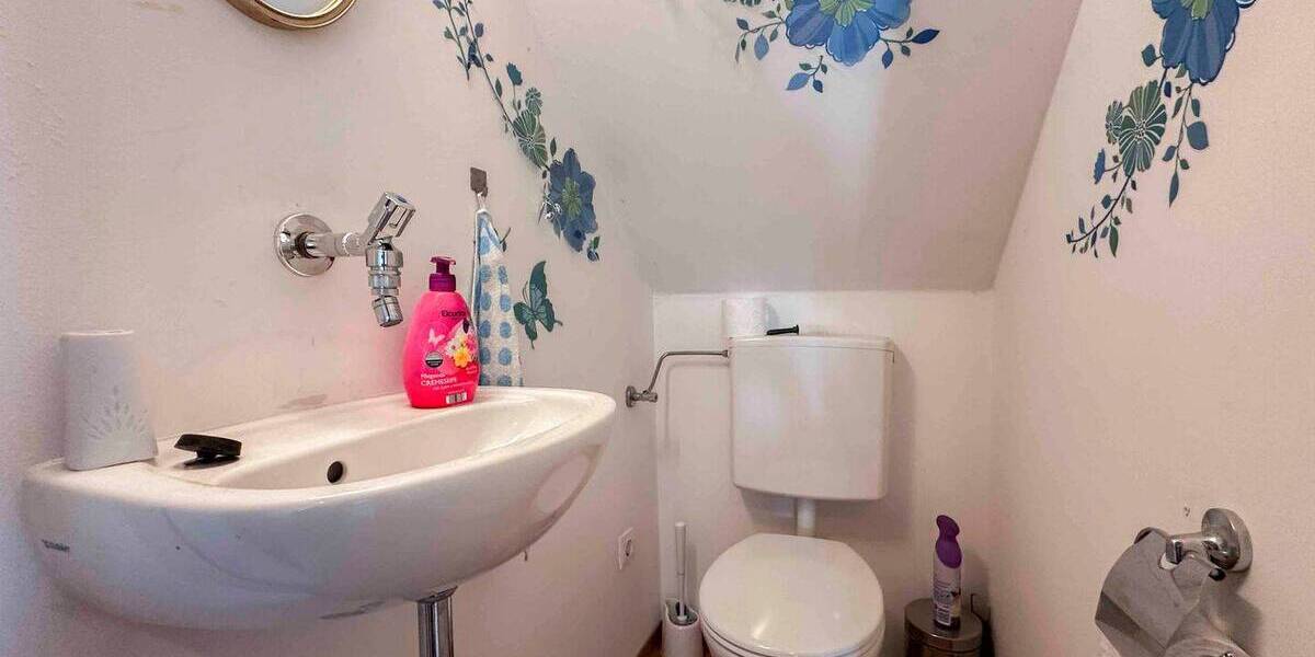 Doppelhaushälfte Nürnberg Schweinau - 8 Zimmer, 179 m&sup2;, 589.000&euro; | Angebot:26028374