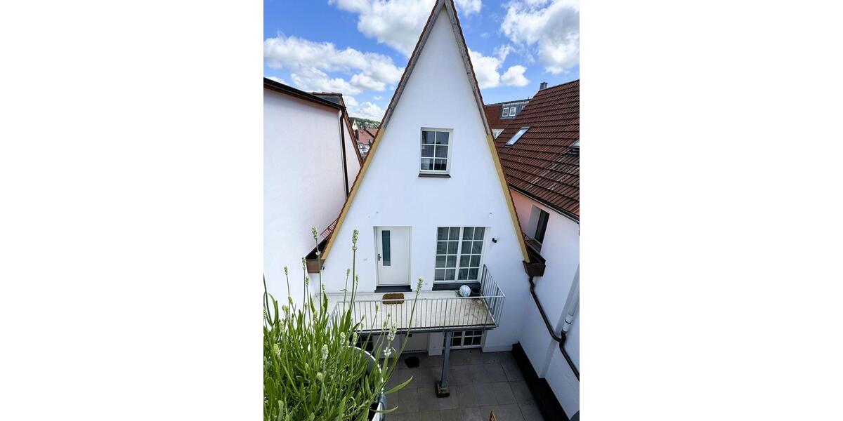 Dachgeschoßwohnung Forchheim - 2 Zimmer, 65 m&sup2;, 880&euro; | Angebot:26562498