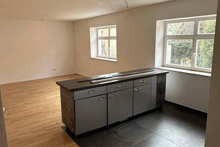 Wohnung Roth - 2 Zimmer, 56 m&sup2;, 185.000&euro; | Angebot:25992819