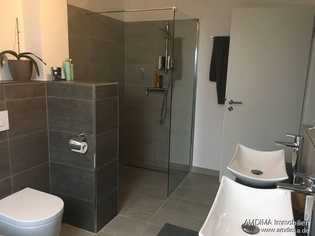 Etagenwohnung Nürnberg St Peter - 3 Zimmer, 100 m&sup2;, 395.000&euro; | Angebot:25669238