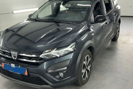 Dacia Jogger 32.900 km 18.690 &euro; Nürnberg 90482