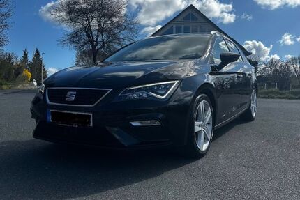 Seat Leon 79.500 km 13.700 &euro; Neunkirchen 91077
