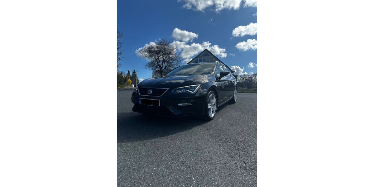 Seat Leon 79.500 km 13.700 &euro; Neunkirchen 91077