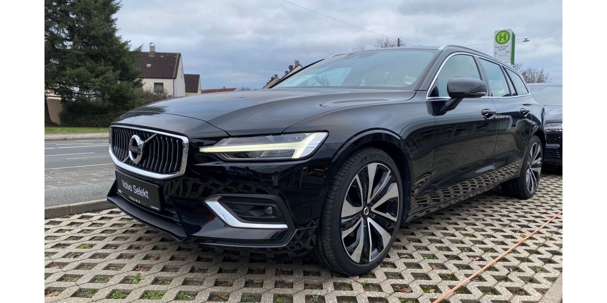 Volvo V60 32.200 km 33.490 &euro; Fürth 90765