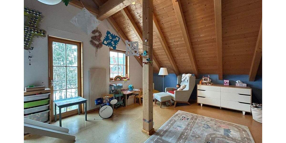 Einfamilienhaus Oberreichenbach - 5 Zimmer, 189 m&sup2;, 950.000&euro; | Angebot:25927302