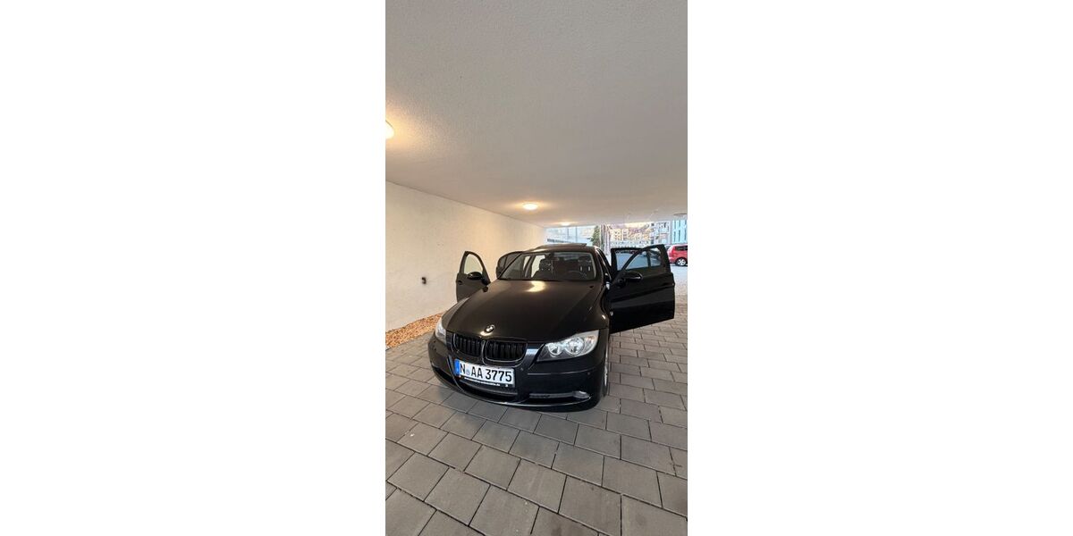 BMW 320 152.000 km 6.500 &euro; Nürnberg 90439