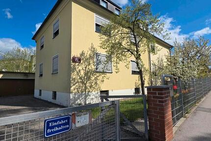 Haus Schwabach - 20 Zimmer, 250 m&sup2;, 4.200&euro; | Angebot:26652343