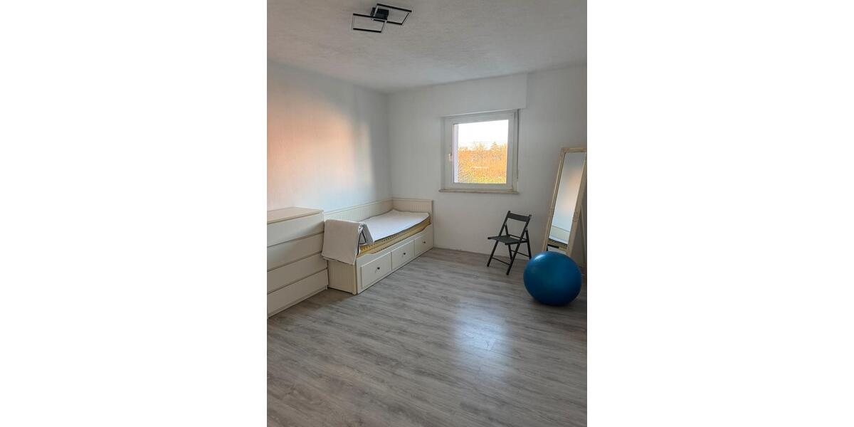 Etagenwohnung Nürnberg Gärten bei Wöhrd - 3 Zimmer, 73 m&sup2;, 450&euro; | Angebot:25431610