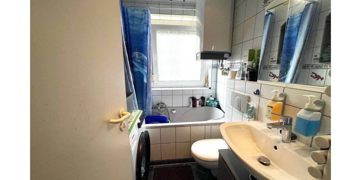 Etagenwohnung Nürnberg Schoppershof - 4 Zimmer, 95 m&sup2;, 250.000&euro; | Angebot:25996007