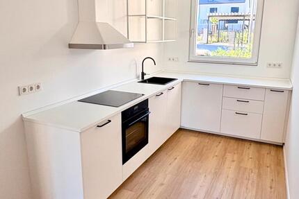 Haus Stein - 5 Zimmer, 145 m&sup2;, 2.300&euro; | Angebot:27614454