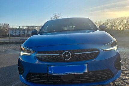 Opel Corsa 58.000 km 11.000 &euro; Nürnberg 90419