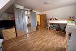 Etagenwohnung Weisendorf - 3 Zimmer, 77 m&sup2;, 700&euro; | Angebot:25728480