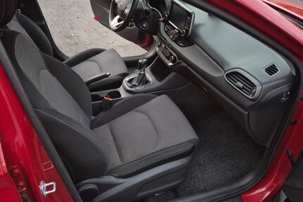 Hyundai i30 43.149 km 9.300 &euro; Nürnberg 90409