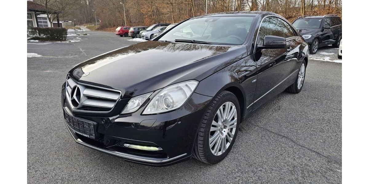 Mercedes-Benz E 200 196.500 km 10.900 &euro; Lauf a. d. Pegnitz 91207