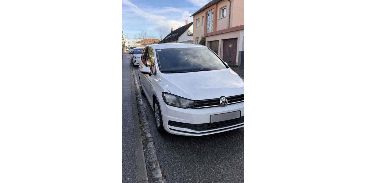 VW Touran 164.000 km 14.500 &euro; Oberasbach 90522