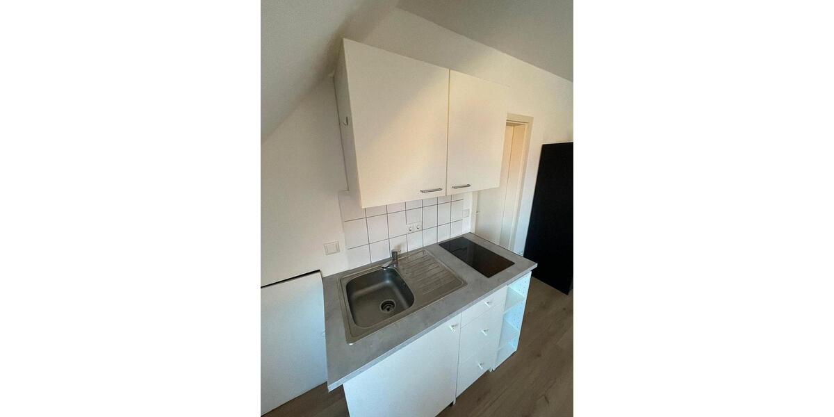 Etagenwohnung Nürnberg Gleißhammer - 1 Zimmer, 23 m&sup2;, 690&euro; | Angebot:25918899