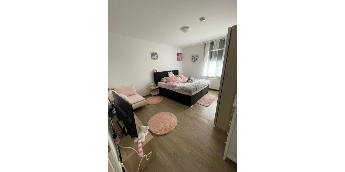 Erdgeschoßwohnung Aurachtal - 2.5 Zimmer, 90 m&sup2;, 980&euro; | Angebot:25917478