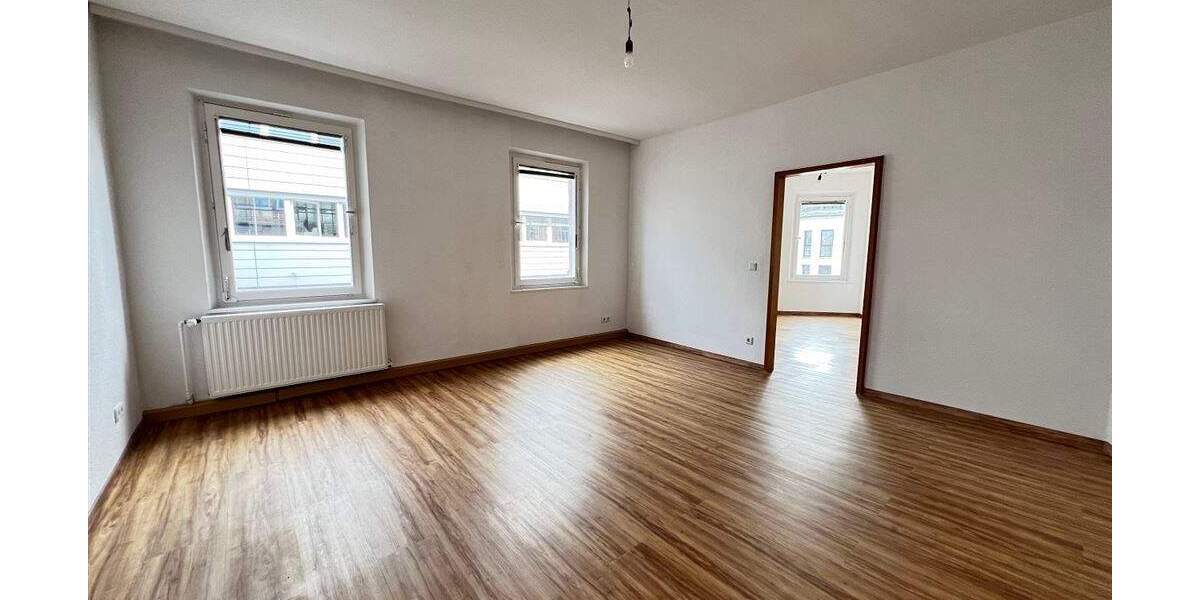 Etagenwohnung Nürnberg Rosenau - 4 Zimmer, 92 m&sup2;, 1.000&euro; | Angebot:25661481