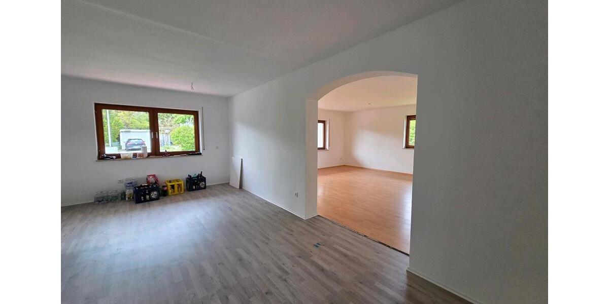 Erdgeschoßwohnung Erlangen Alterlangen - 4 Zimmer, 130 m&sup2;, 1.650&euro; | Angebot:26277316