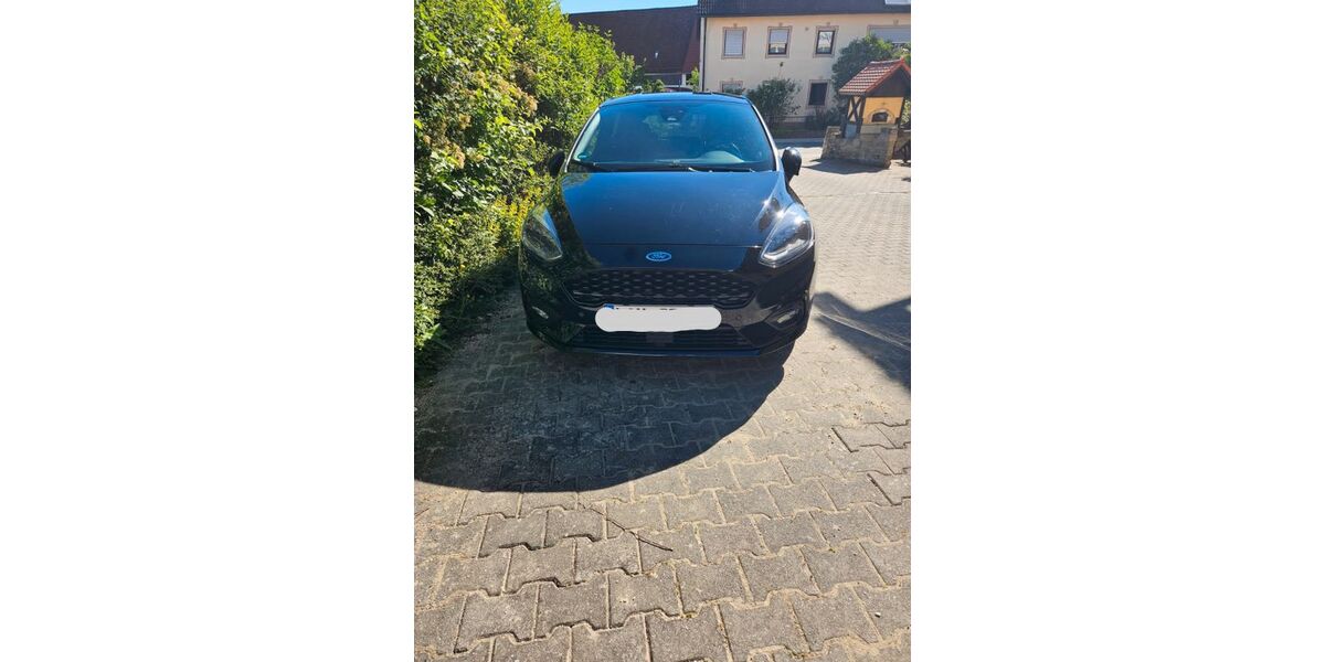 Ford Fiesta 80.200 km 11.999 &euro; Burgthann 90559