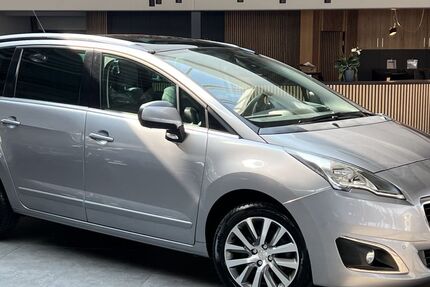Peugeot 5008 93.762 km 6.970 &euro; Cadolzburg bei Nürnberg 90556
