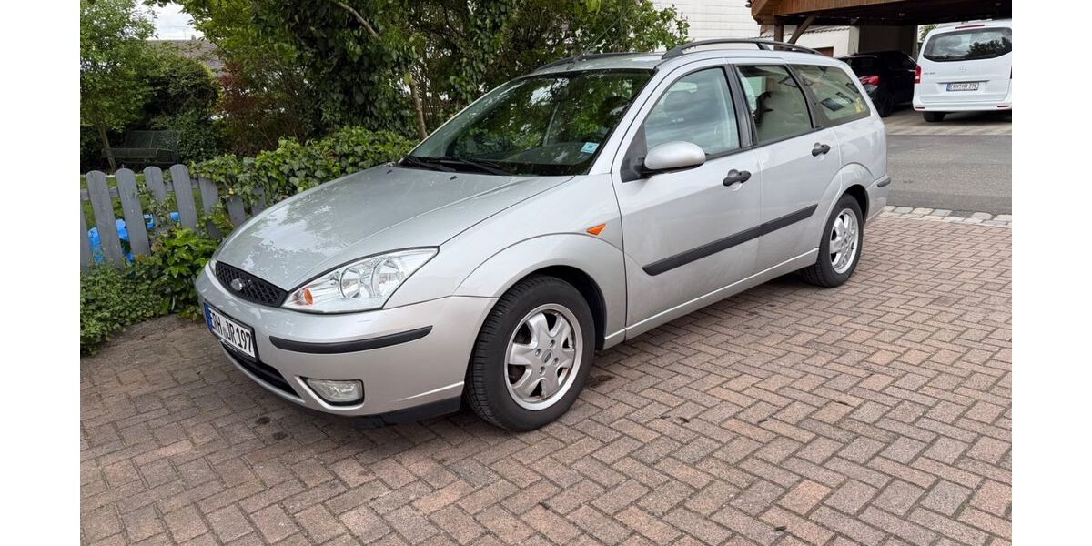 Ford Focus 143.220 km 2.300 &euro; Herzogenaurach 91074