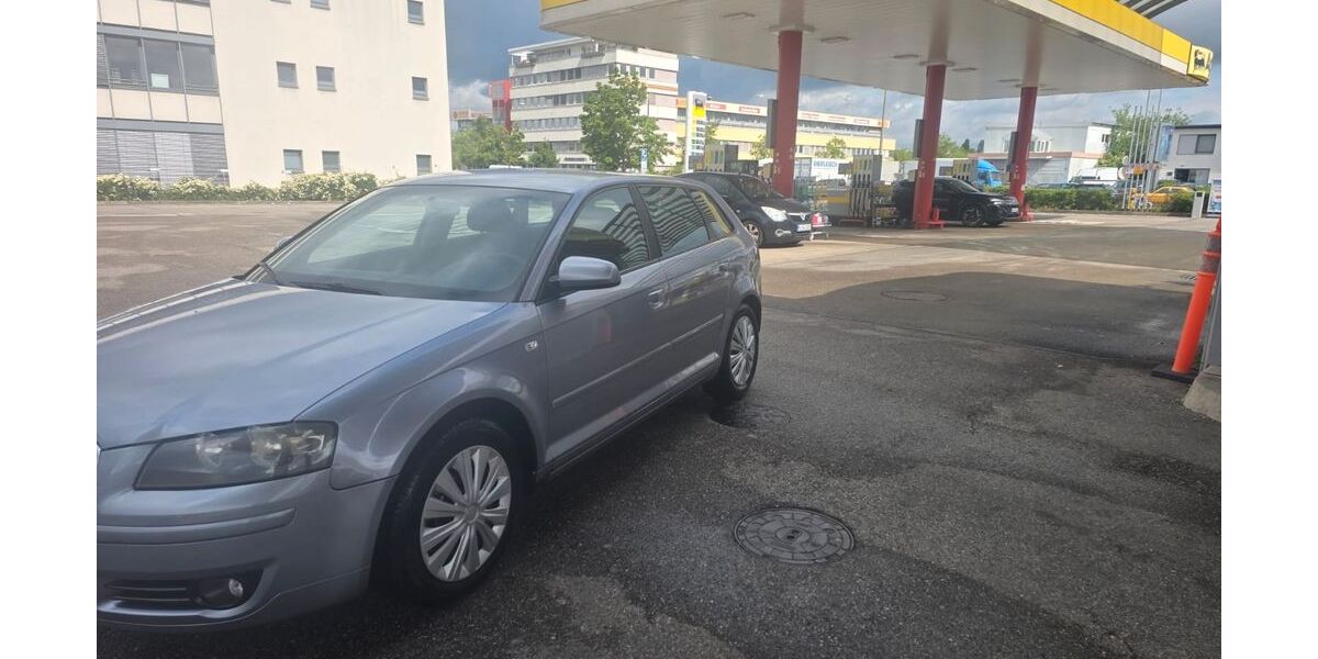 Audi A3 197.000 km 2.599 &euro; Fürth Burgfarrnbach 90768