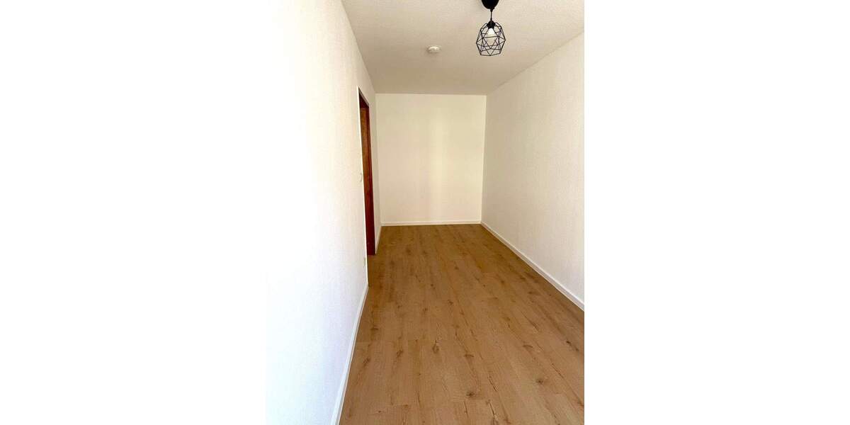 Etagenwohnung Nürnberg Glockenhof - 3 Zimmer, 83 m&sup2;, 900&euro; | Angebot:26656973