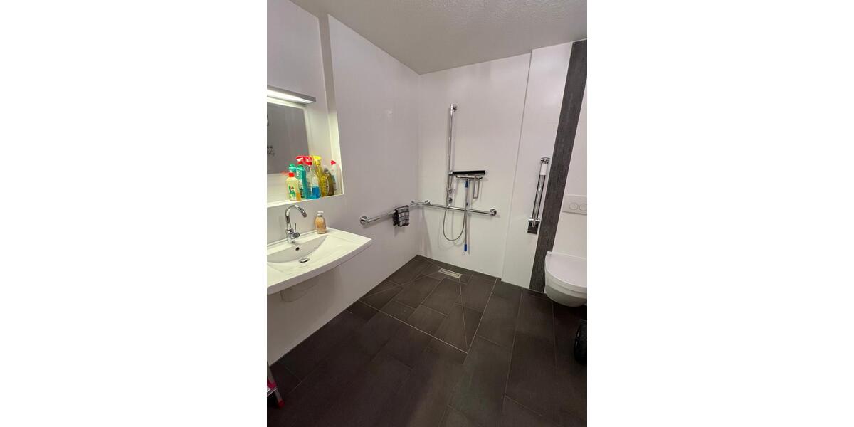 Etagenwohnung Schwabach - 4 Zimmer, 118 m&sup2;, 1.400&euro; | Angebot:25435823