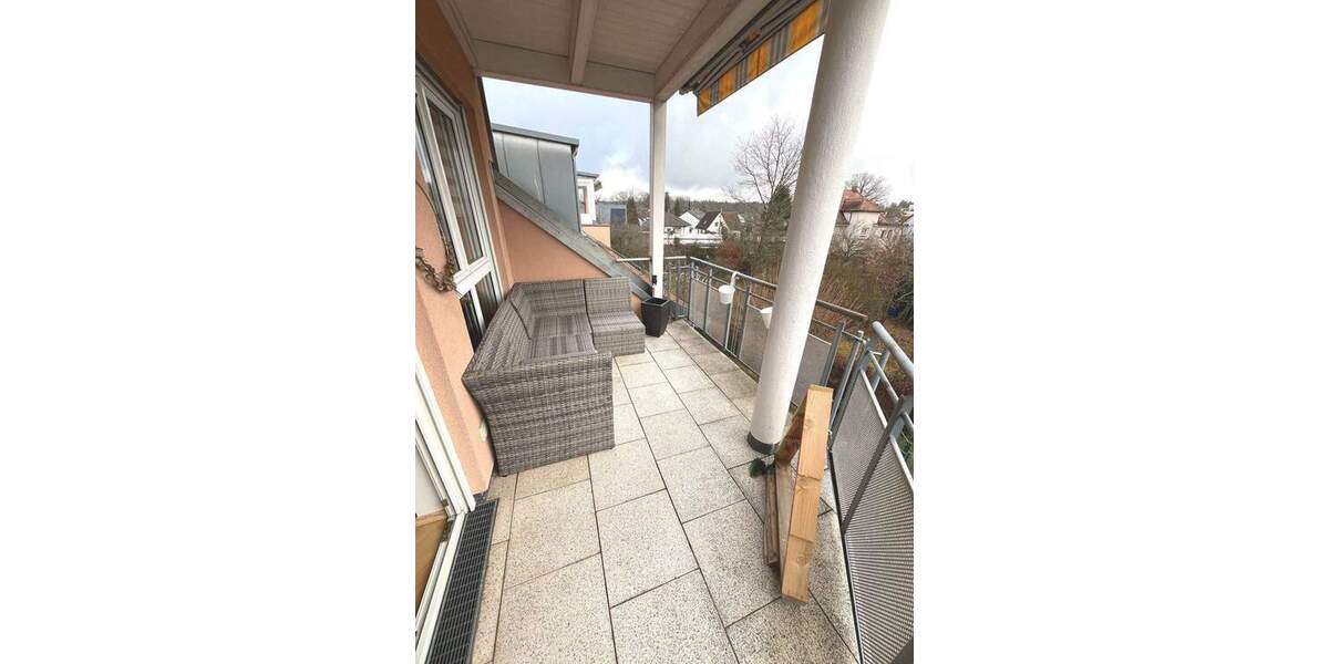 Etagenwohnung Feucht - 3 Zimmer, 98 m&sup2;, 450.000&euro; | Angebot:25705656